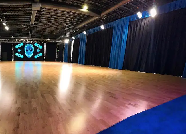 STAGESTEP FLOORING - The Star at Starwest Studios 