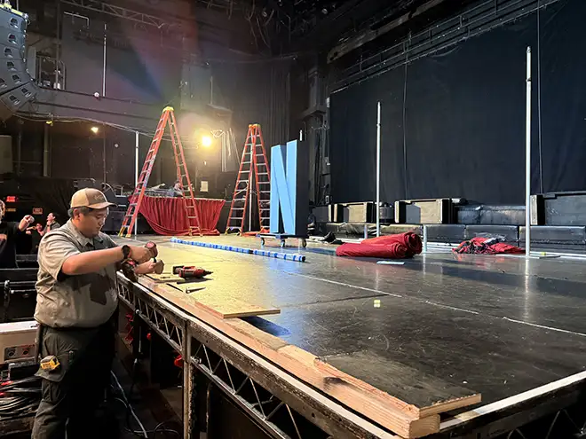 From Call to Setup: Coffee House Industries Lights Up Netflix Is a Joke at the Avalon